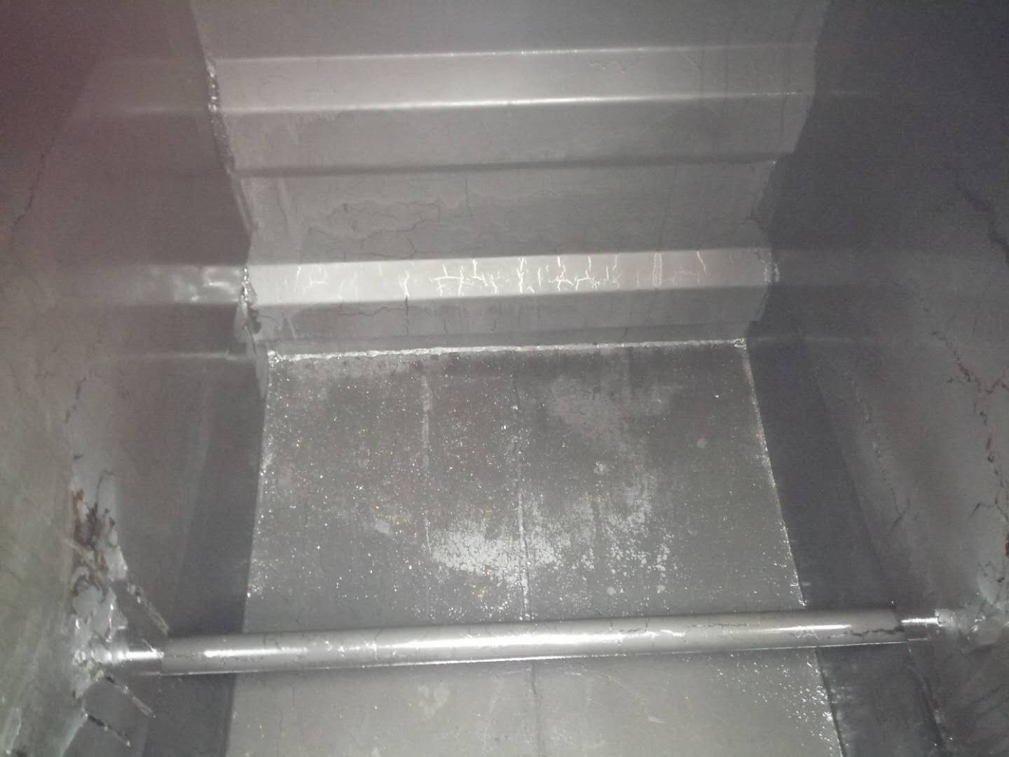 防腐措施后的消防車(chē)罐體 防腐措施后的消防車(chē)罐體